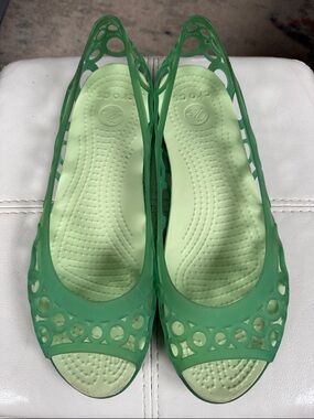 CROCS Women's Green Openwork Slip-On Flats